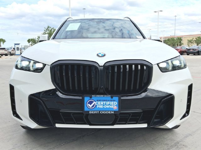 Used 2026 BMW X5 sDrive40i w/ M Sport Package RWD image 3