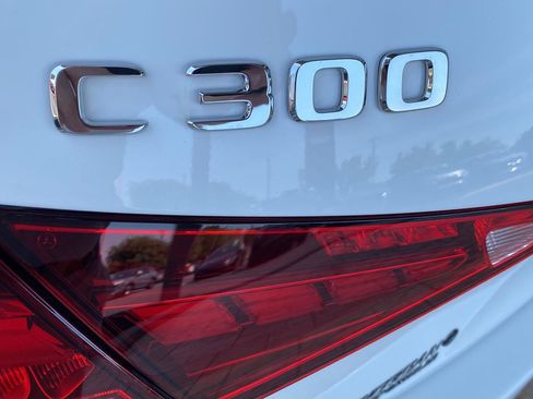 Used 2025 Mercedes-Benz C 300 4MATIC Sedan image 8