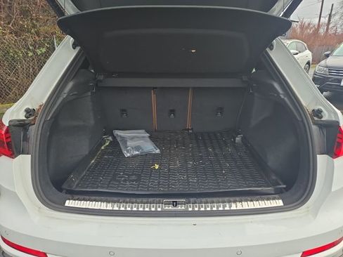 Used 2022 Audi Q3 2.0T Premium Plus w/ Premium Plus Package image 12