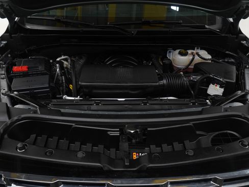 Used 2025 GMC Yukon Denali Ultimate w/ LPO, Floor Liner Package image 36