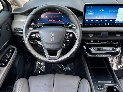 Used 2025 Lincoln Corsair Grand Touring w/ Equipment Group 302A image 14
