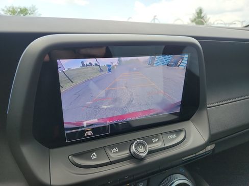 Used 2022 Chevrolet Camaro SS RWD image 25