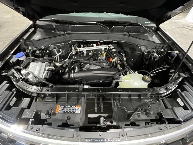 Used 2026 Ford Explorer Active w/ Active Comfort Package AWD/4WD image 21