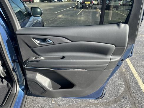 New 2026 Chevrolet Traverse LT w/ Sun and Wheel Package image 27