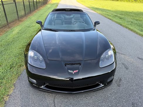 Used 2013 Chevrolet Corvette Grand Sport w/ 2LT Preferred Equipment Group RWD image 16