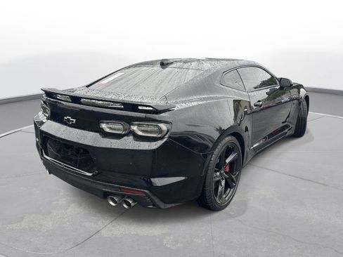 Used 2022 Chevrolet Camaro SS RWD image 6
