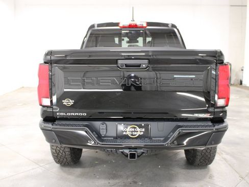 New 2026 Chevrolet Colorado ZR2 w/ Technology Package AWD/4WD image 8