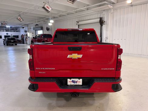 Used 2022 Chevrolet Silverado 1500 Custom image 25