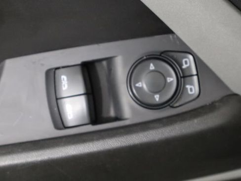 Used 2022 Chevrolet Camaro LT RWD image 22