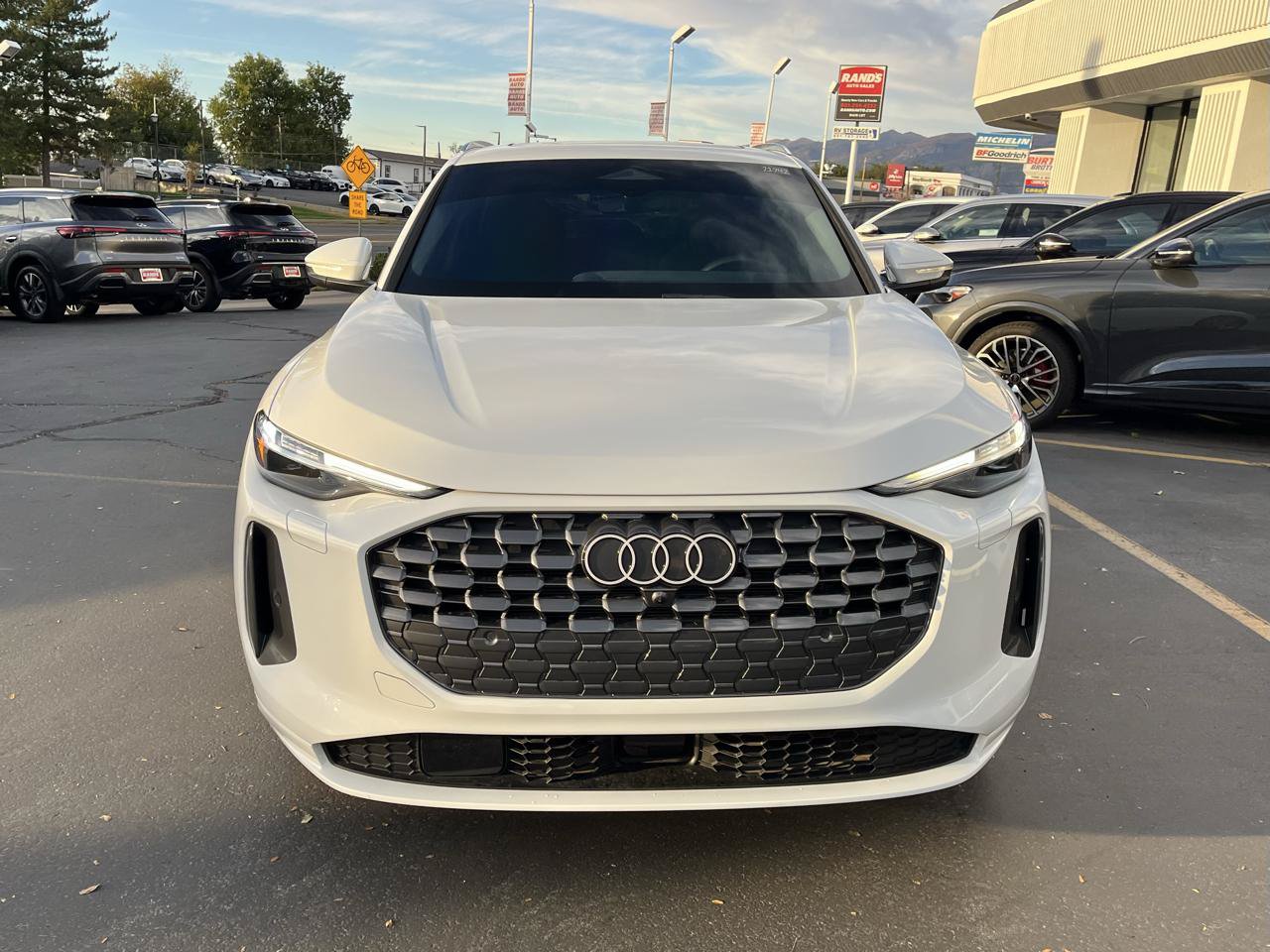 Used 2025 Audi Q5 Premium Plus w/ Premium Plus AWD/4WD image 18