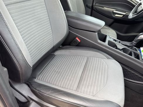 Used 2019 Ford Escape SE AWD/4WD image 17