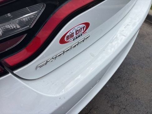 Used 2019 Dodge Charger SXT RWD image 45
