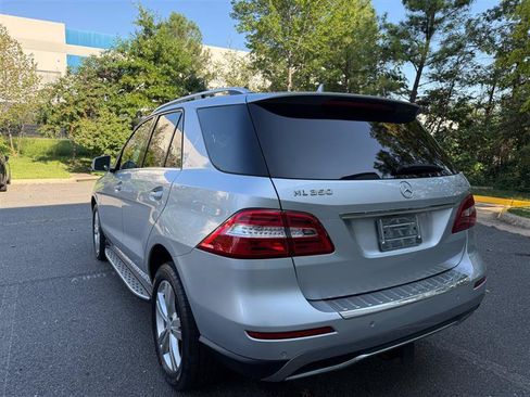 Used 2012 Mercedes-Benz ML 350 BlueTEC 4MATIC image 11
