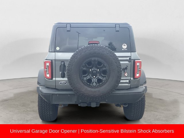 Used 2025 Ford Bronco Badlands AWD/4WD image 4