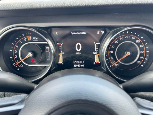 Used 2021 Jeep Wrangler Unlimited Sport image 20