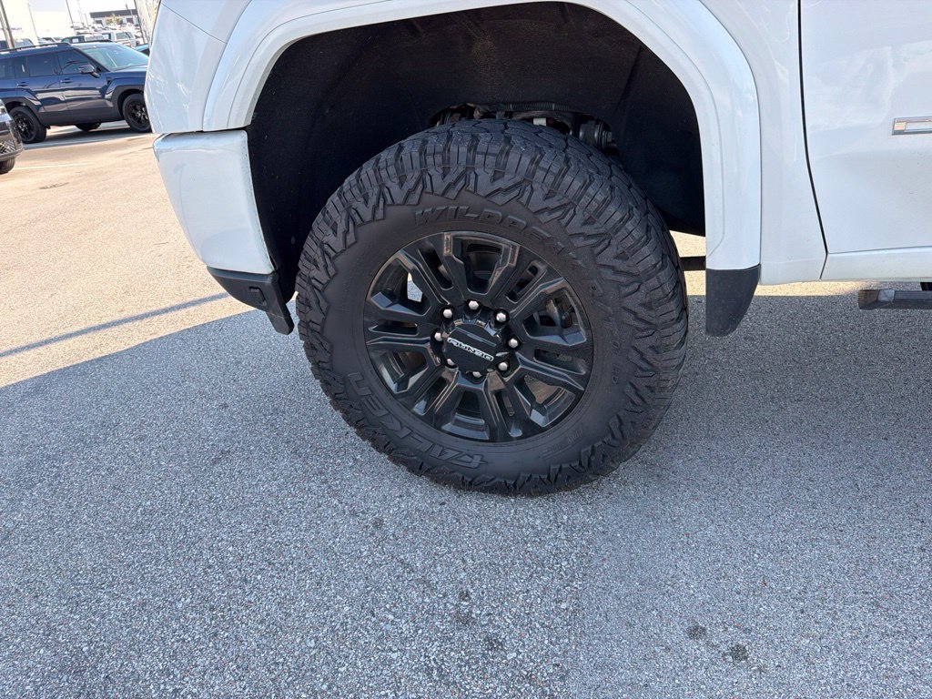 Used 2021 GMC Sierra 2500 Denali w/ Denali Ultimate Package AWD/4WD image 15