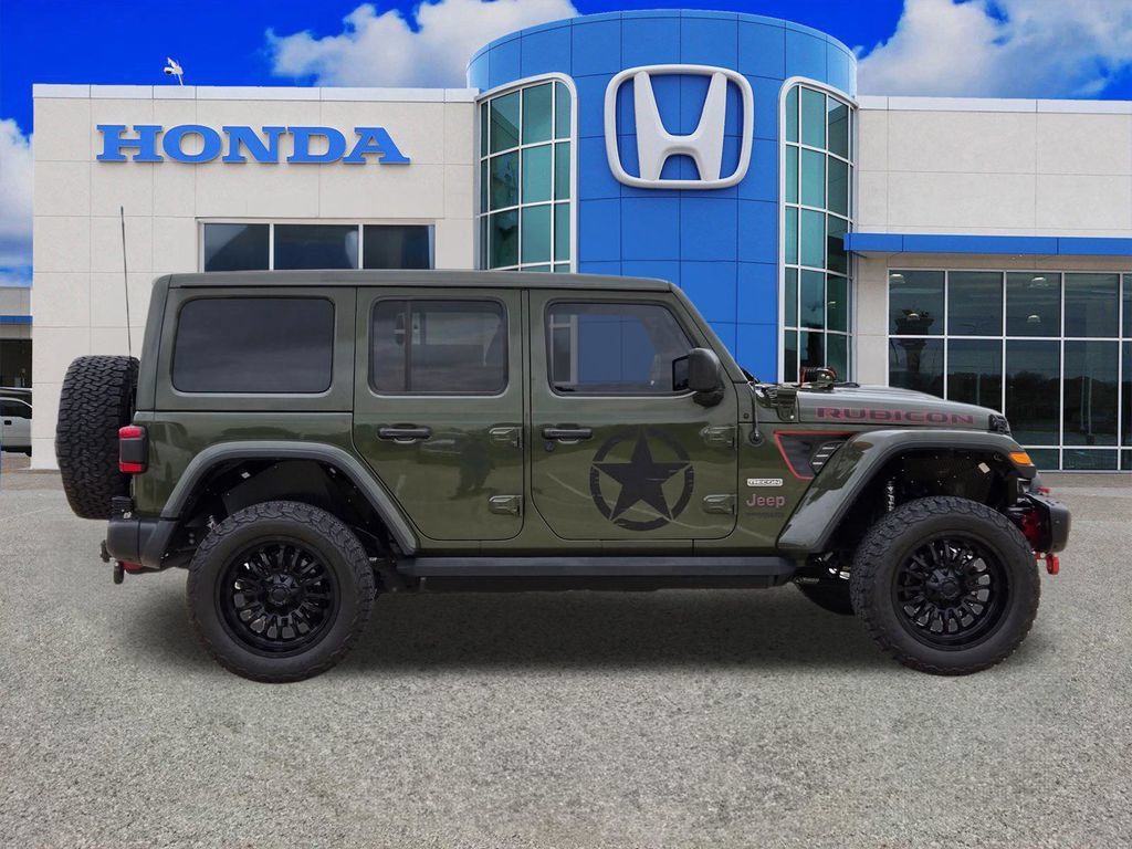 Used 2020 Jeep Wrangler Unlimited Rubicon w/ Quick Order Package 28Y Recon AWD/4WD image 2