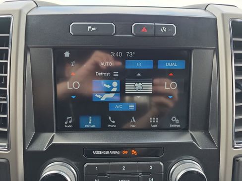 Used 2017 Ford F150 Lariat w/ Equipment Group 502A Luxury image 27