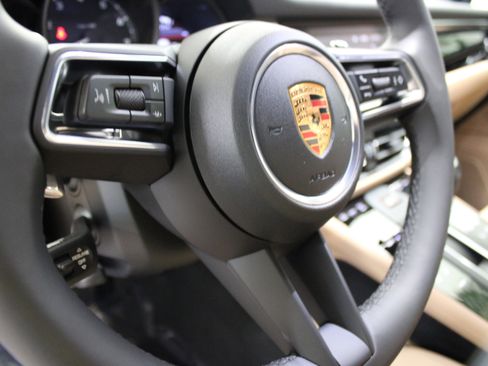 New 2026 Porsche Macan AWD/4WD image 19