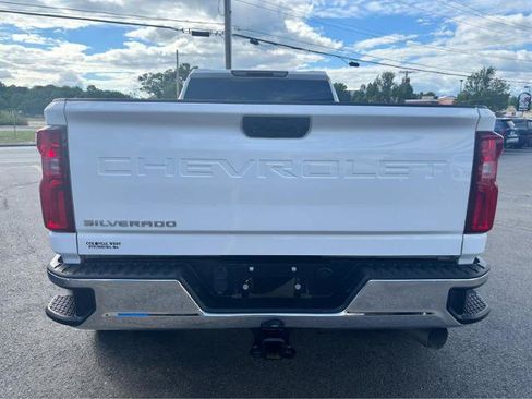 Used 2024 Chevrolet Silverado 3500 W/T AWD/4WD image 7