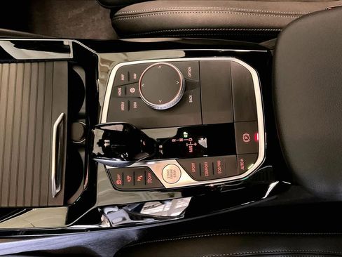 Used 2024 BMW X3 sDrive30i w/ Premium Package w/ZPA image 16