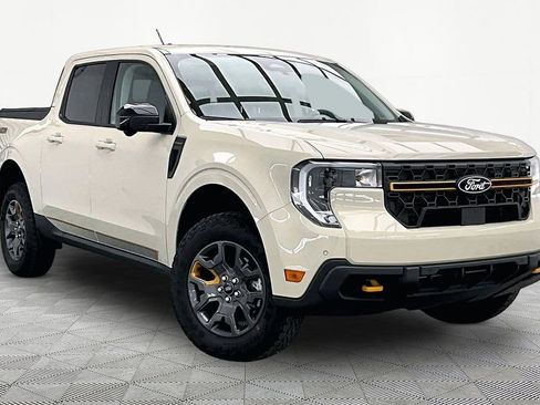 Certified 2025 Ford Maverick Tremor image 12