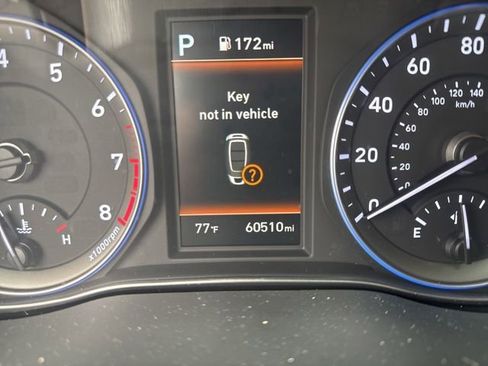 Used 2021 Hyundai Kona Limited w/ Cargo Package FWD image 2