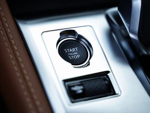 New 2026 Jaguar F-PACE R-Dynamic S image 48