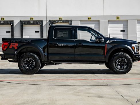 Used 2025 Ford F150 Raptor w/ Equipment Group 803A Raptor R image 18