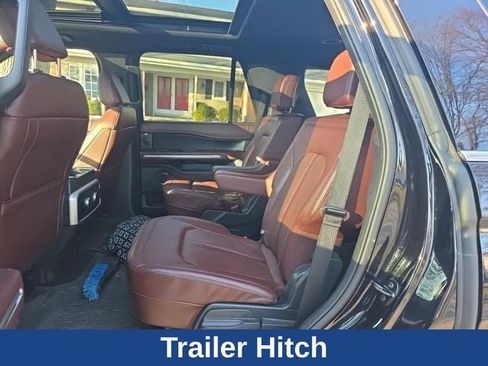 Used 2023 Ford Expedition Limited image 27