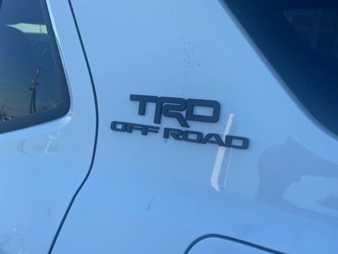 New 2026 Toyota 4Runner TRD Off-Road Premium AWD/4WD image 12