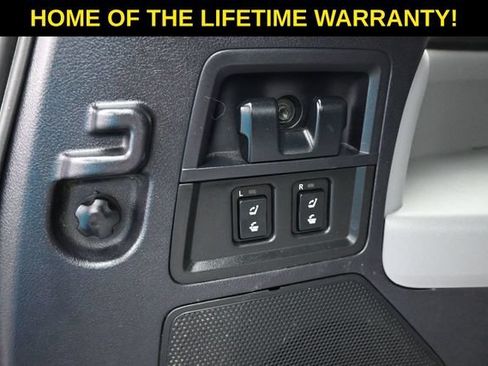 Used 2015 Toyota Sequoia Limited AWD/4WD image 46