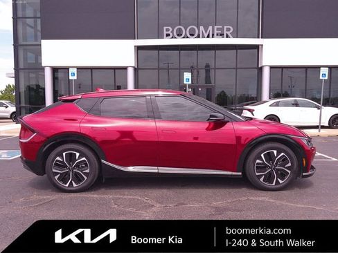 Used 2022 Kia EV6 Wind RWD image 6