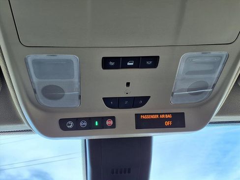 Used 2017 Buick Envision Premium image 17