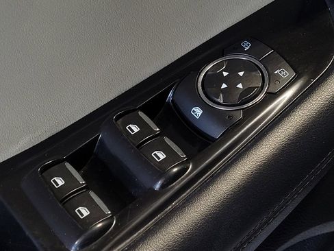 Used 2019 Ford Edge SEL w/ Equipment Group 201A FWD image 27