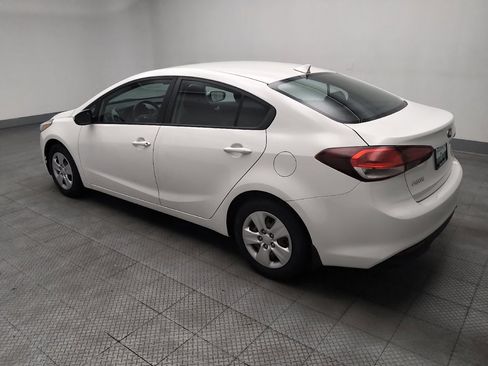 Used 2018 Kia Forte LX FWD image 3