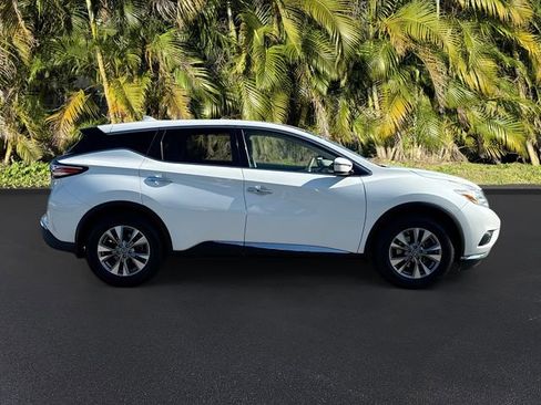 Used 2016 Nissan Murano S w/ Navigation Package FWD image 4