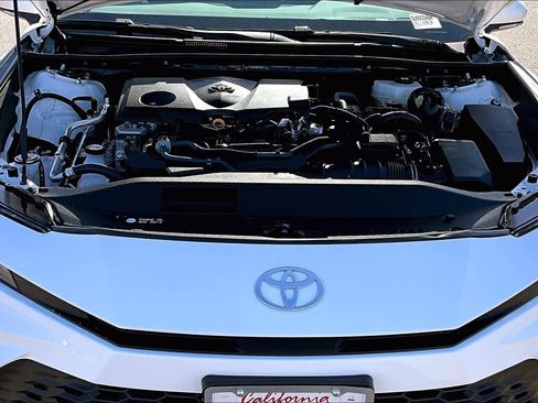 Used 2025 Toyota Camry SE FWD image 31