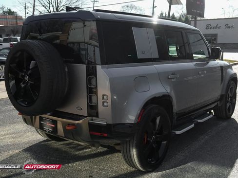 Used 2020 Land Rover Defender 110 X image 7