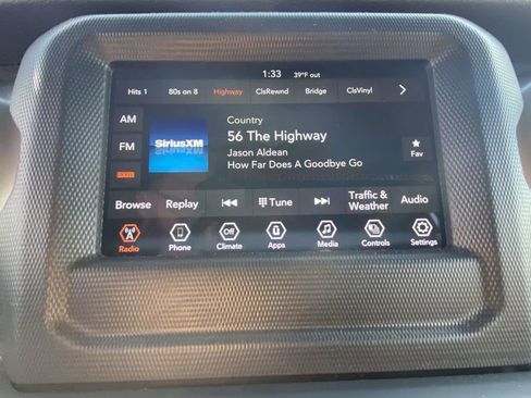 Used 2021 Jeep Wrangler Sport S image 14