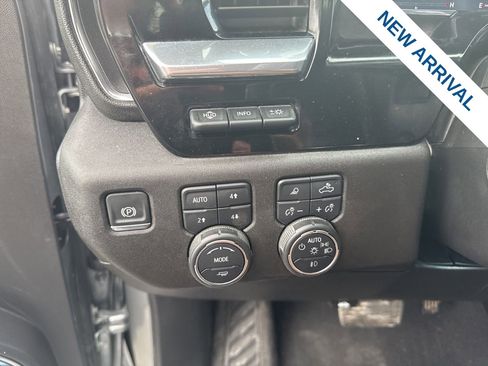Used 2025 Chevrolet Silverado 1500 High Country w/ Technology Package image 19