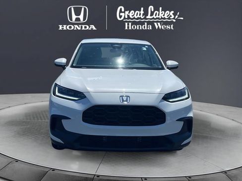 Used 2025 Honda HR-V LX image 8