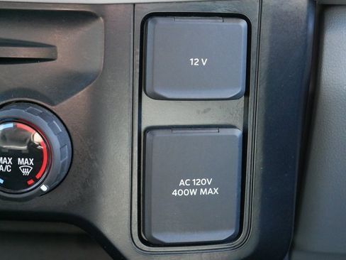 Used 2023 Ford F350 XLT image 22