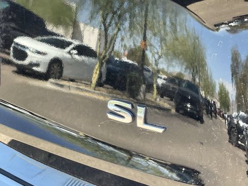 Used 2022 Nissan Rogue SL FWD image 8