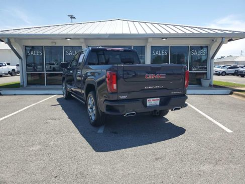 Used 2025 GMC Sierra 1500 Denali w/ Denali Reserve Package AWD/4WD image 3