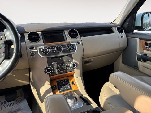 Used 2016 Land Rover LR4 HSE image 11