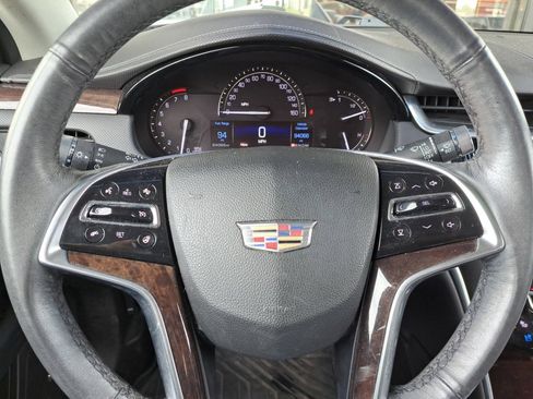 Used 2017 Cadillac XTS Luxury w/ Driver Awareness Package image 22