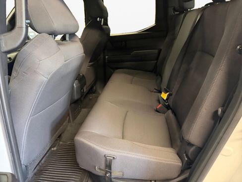 Used 2025 Toyota Tacoma SR5 AWD/4WD image 16