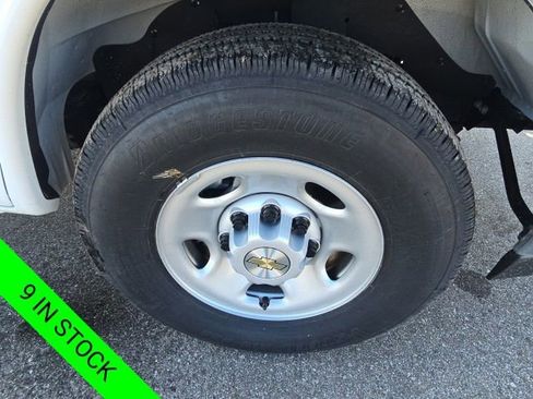 New 2025 Chevrolet Express 2500 w/ Driver Convenience Package RWD image 28