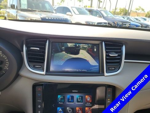 Used 2025 INFINITI QX50 Luxe image 3